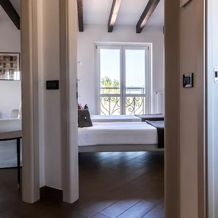 Apartment Hintown La Corte Milanese Milan